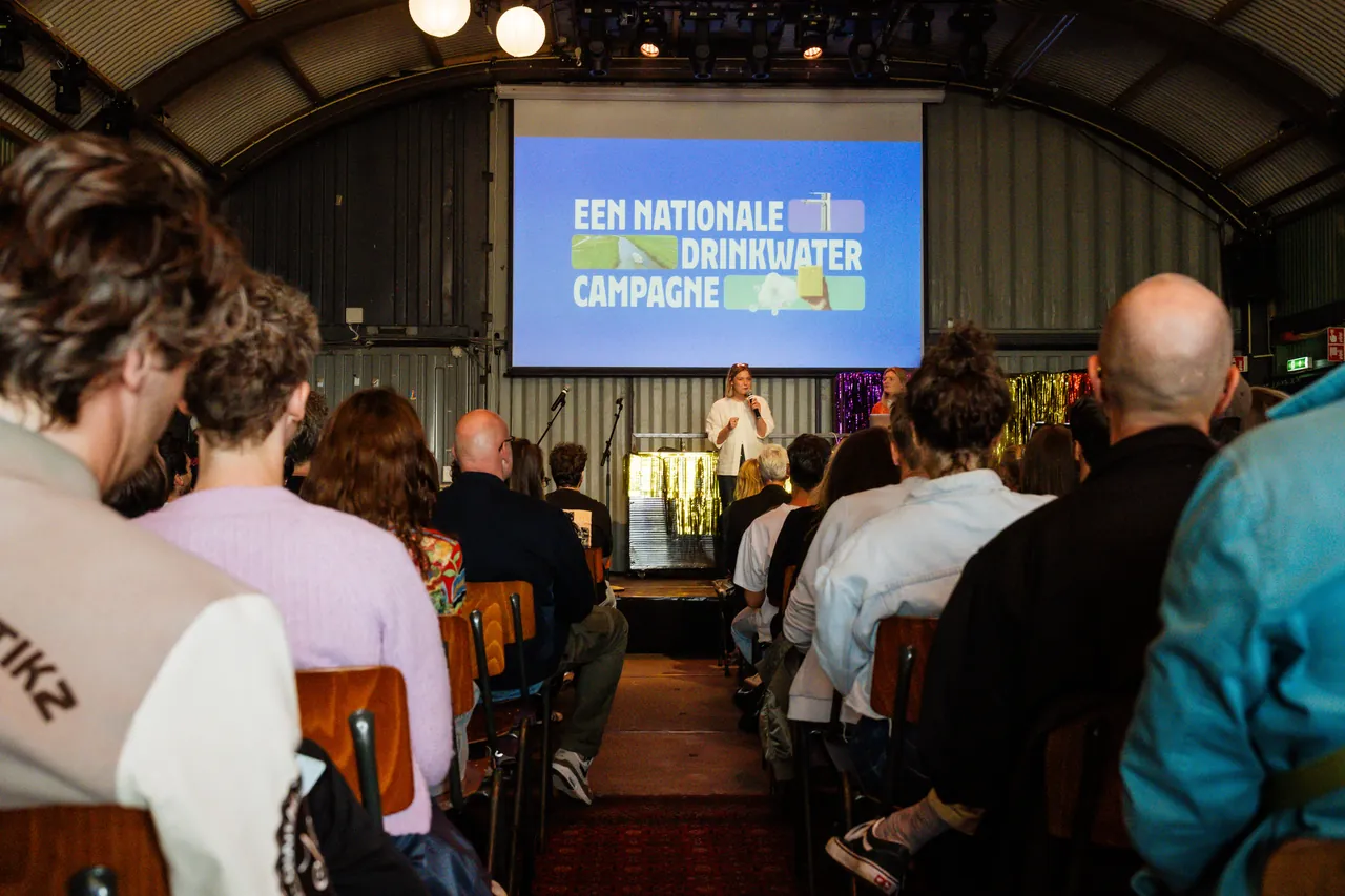Een moment uit de Only-community